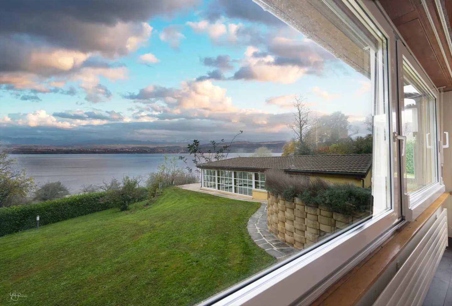 Villa indipendente con piscina e vista da sogno - Foto 12 di 13