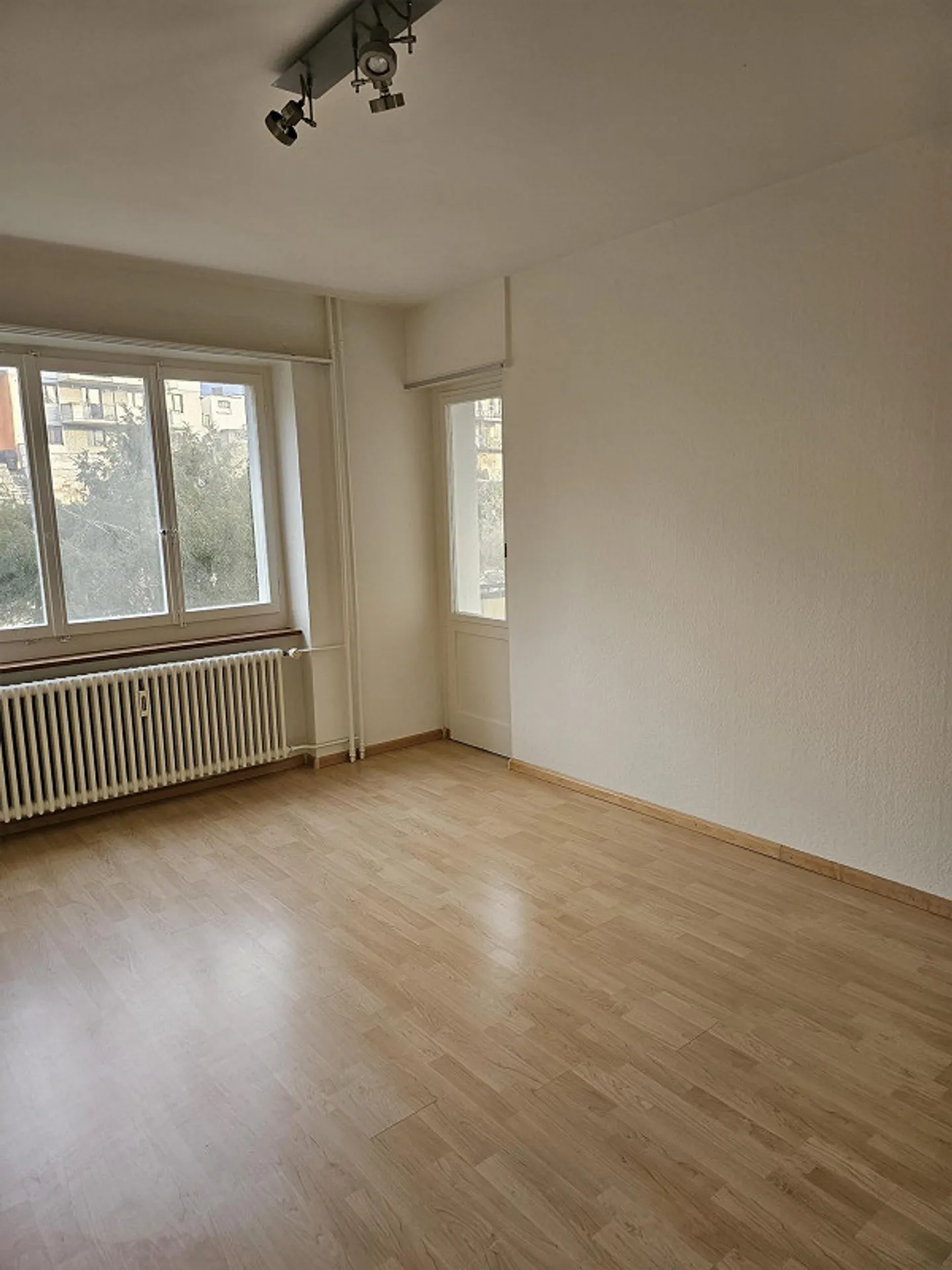 Appartamento 3,5 locali - Foto 4 di 10