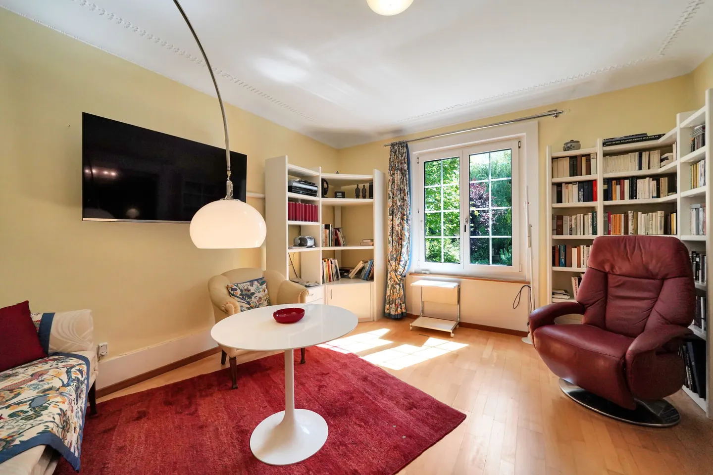 Rareté dans la ville : Maison de campagne historique avec un vaste jardin paradisiaque et un appartement - Photo 6 sur 13