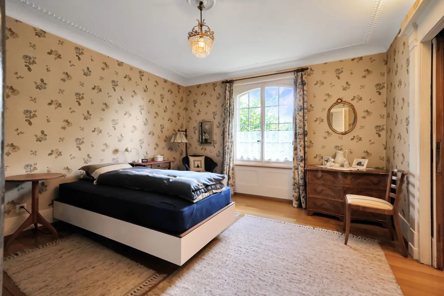 Rareté dans la ville : Maison de campagne historique avec un vaste jardin paradisiaque et un appartement - Photo 12 sur 13