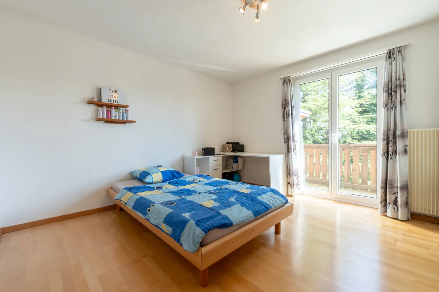 Casa ben tenuta con un meraviglioso giardino grande - Foto 5 di 9