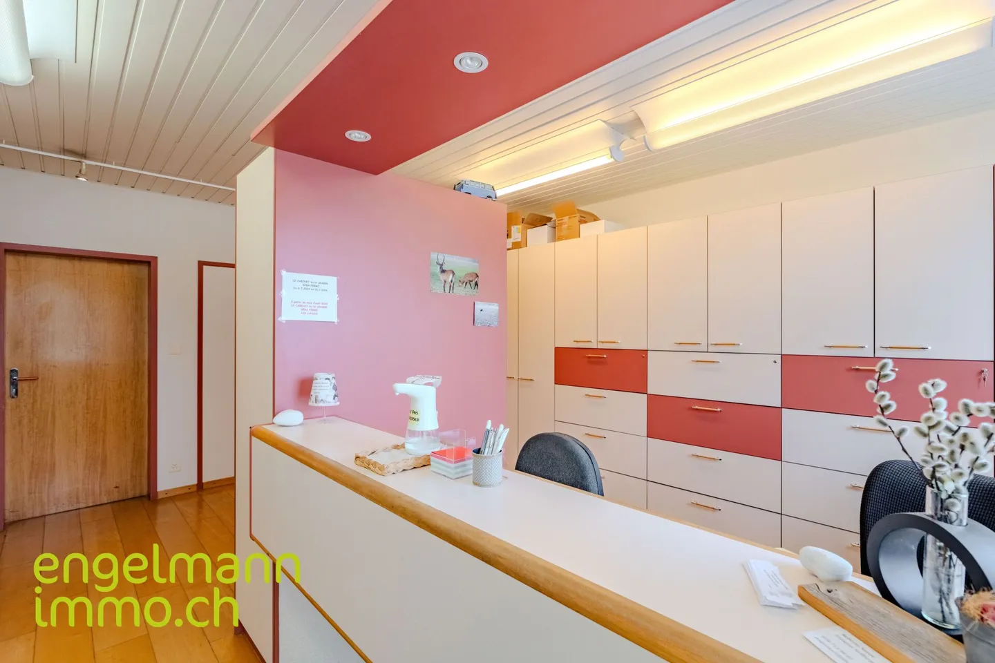 Renditeobjekt: Geschäftsräume, Garage und Atelier - Foto 6 von 12