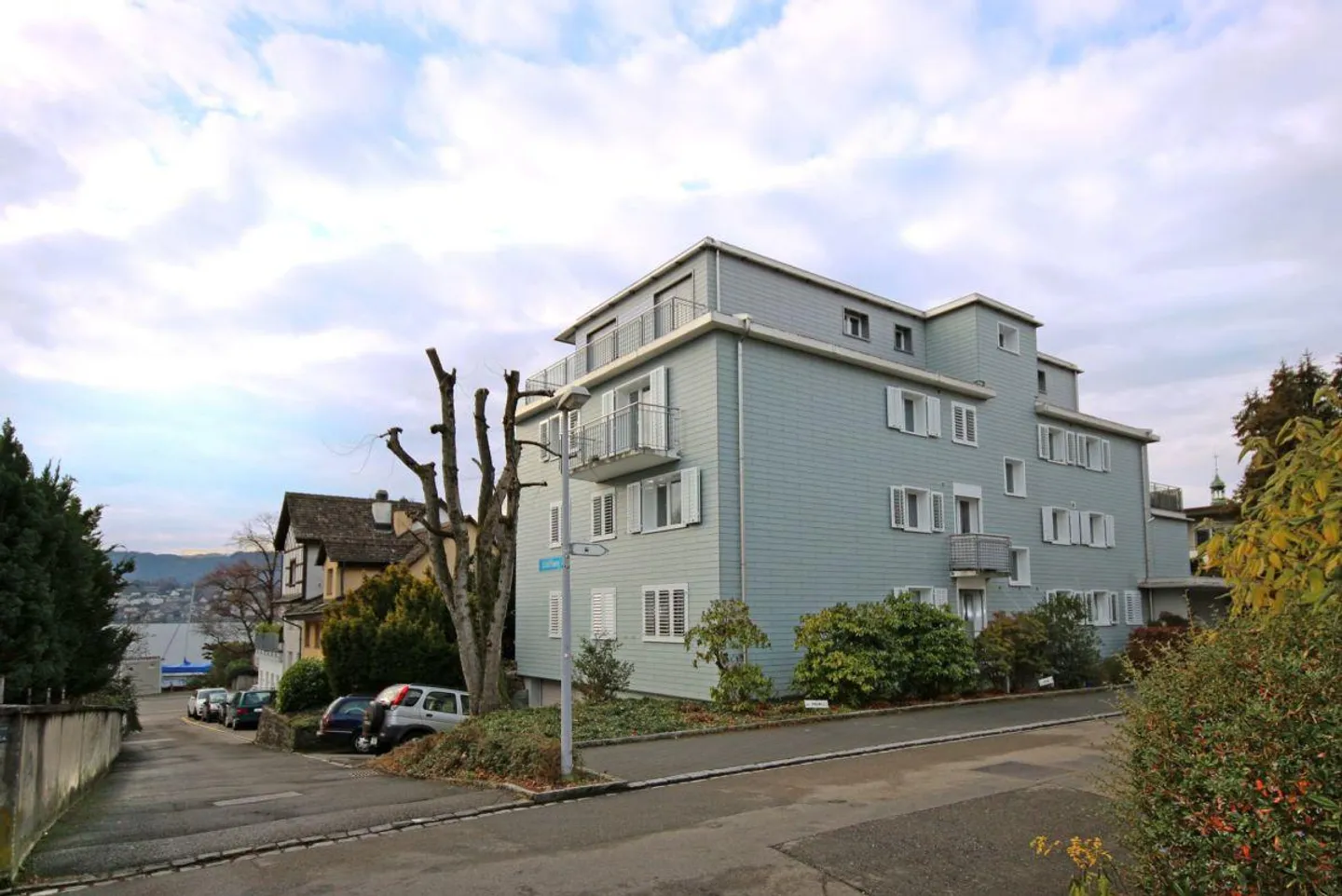 Appartement 4 pièces de rêve avec vue sur le lac - Photo 1 sur 12