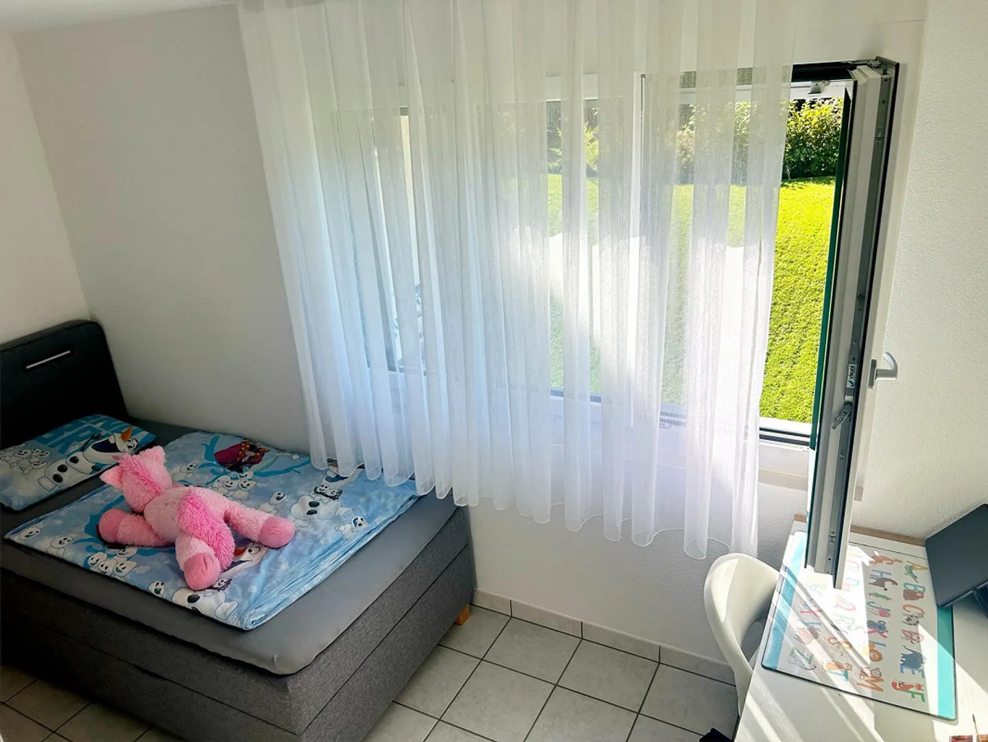Sehr schöne neuwertige 4,5 Zi. Whg. an sehr exklusiver Lage - Foto 17 di 29