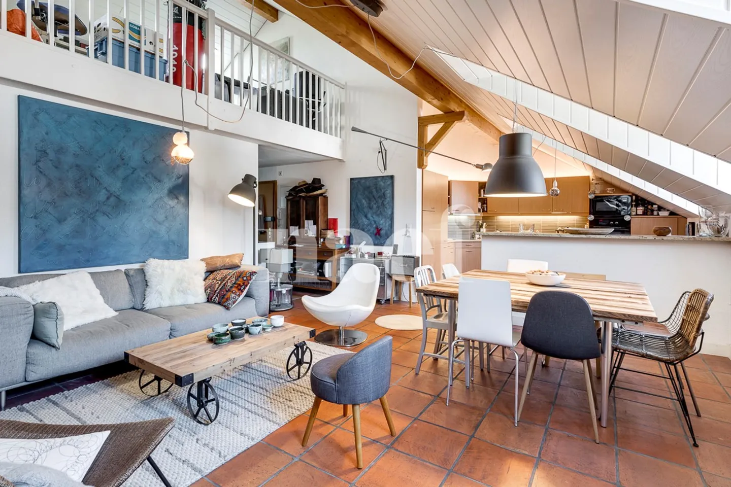 6-Zimmer-Wohnung - Foto 3 von 13