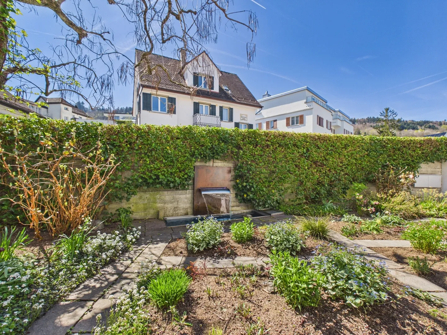 Architektonisches Einfamilienhaus mit Seesicht - Foto 13 von 14