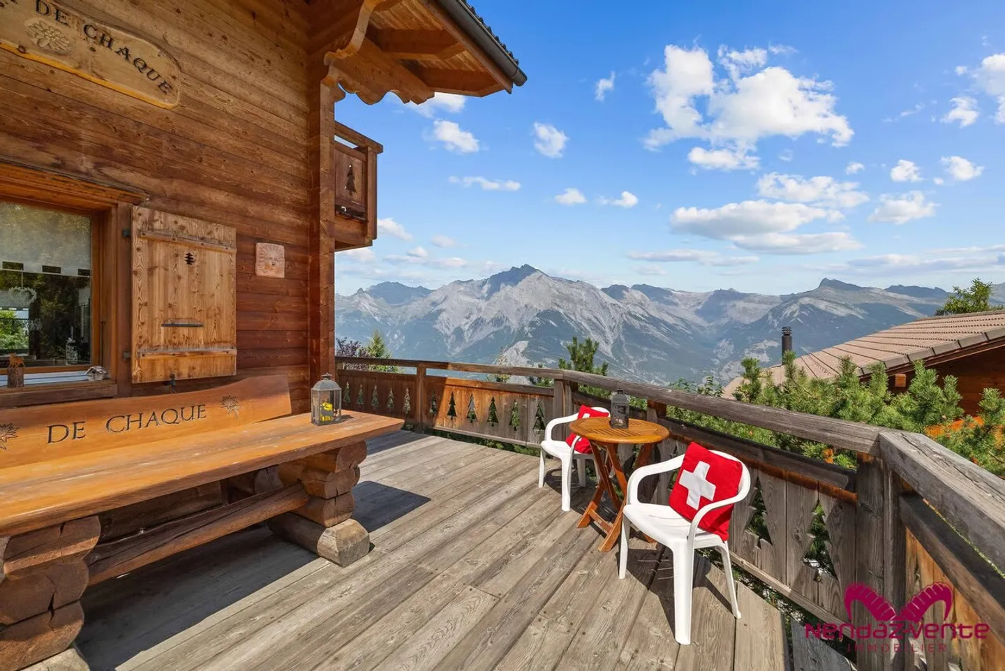 Wunderschönes Chalet mit 5,5 Zimmern und atemberaubendem Blick zum Verkauf an Ausländer - Foto 7 von 13