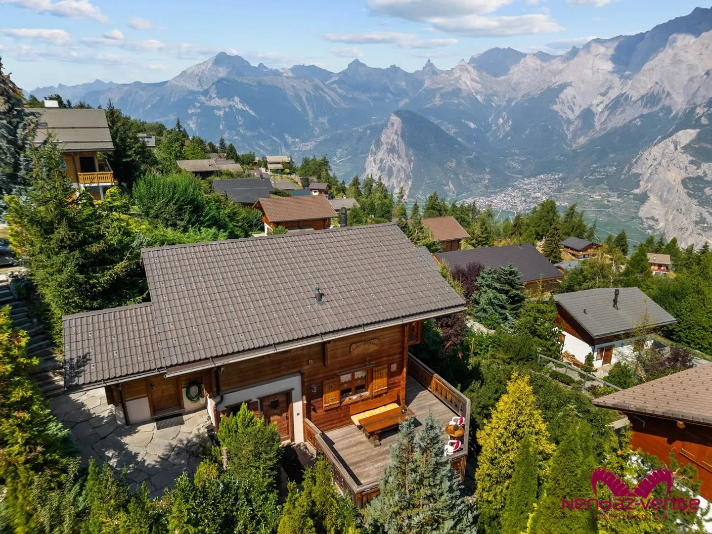 Wunderschönes Chalet mit 5,5 Zimmern und atemberaubendem Blick zum Verkauf an Ausländer - Foto 8 von 13