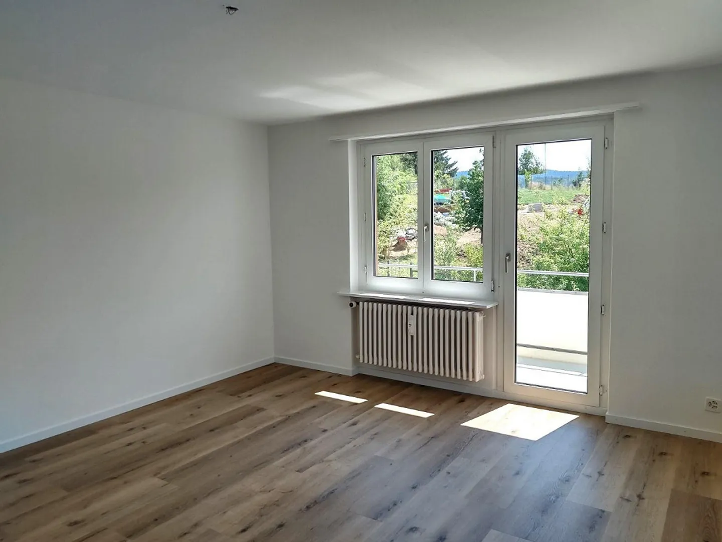 3-room apartment with balcony in a quiet location - Photo 6 of 10