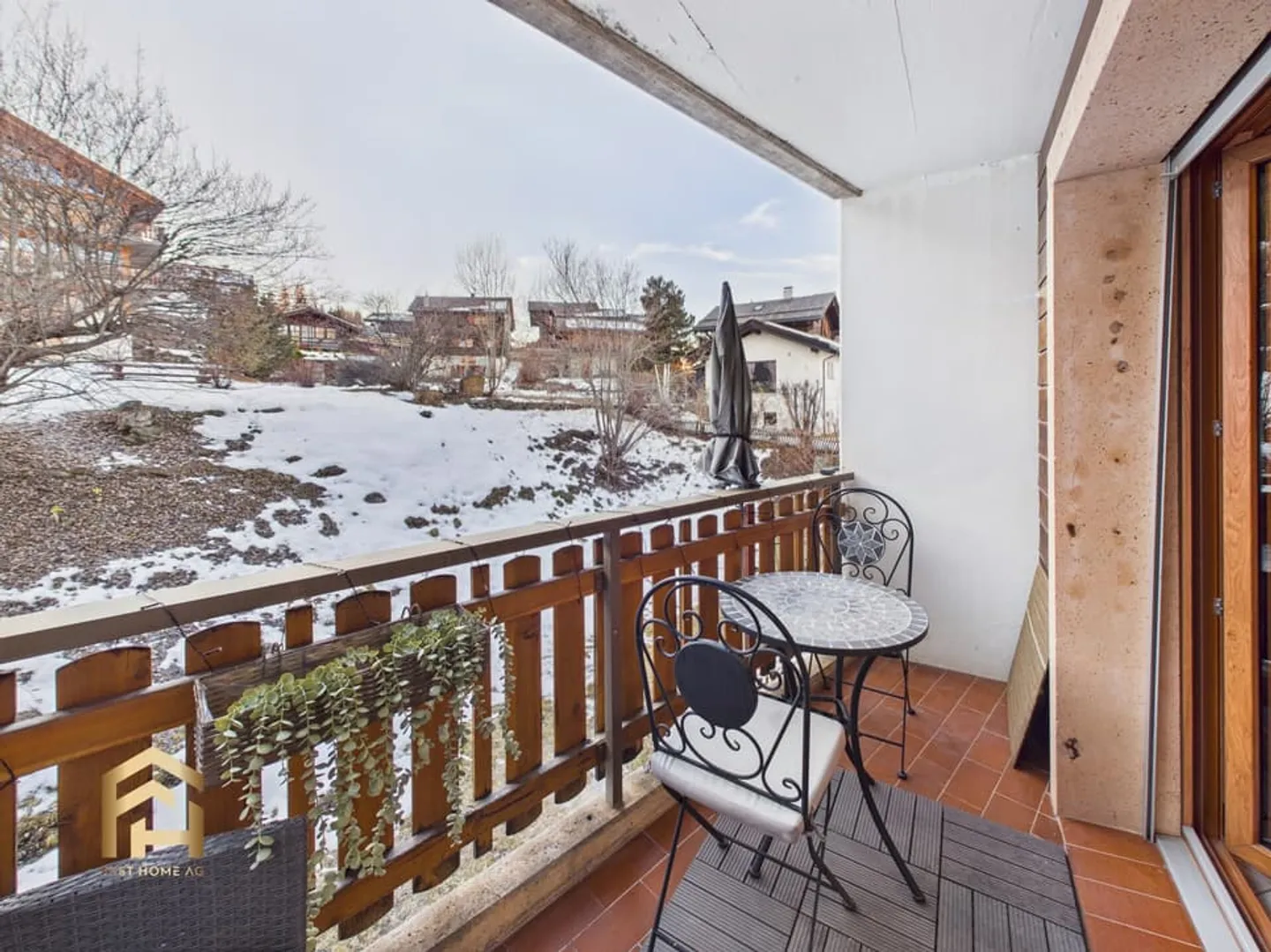 Charming studio with alpine flair in sunny Vercorin - Photo 8 of 13