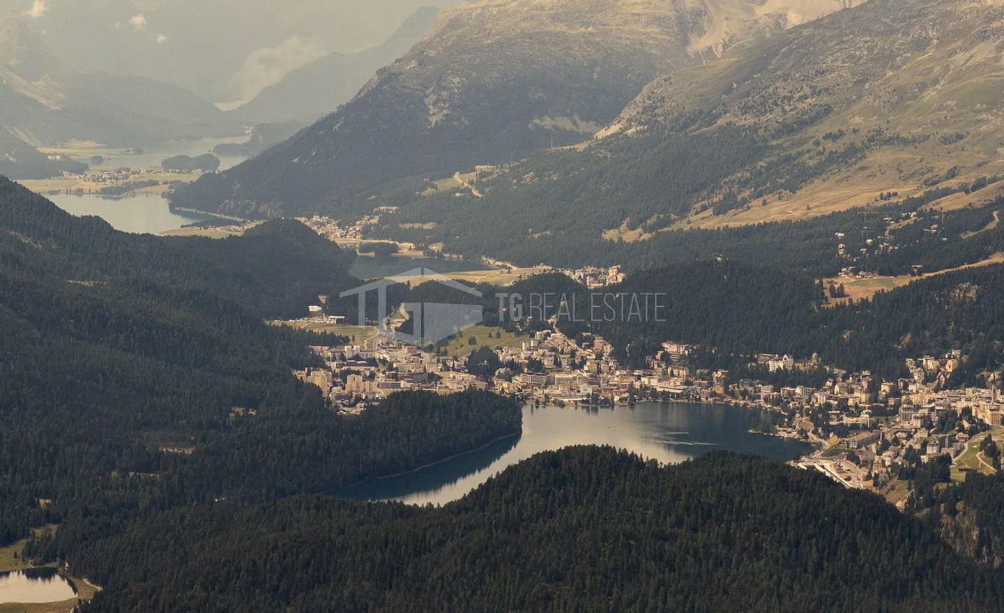 Incantevole Appartamento Duplex a St. Moritz - Foto 1 di 1