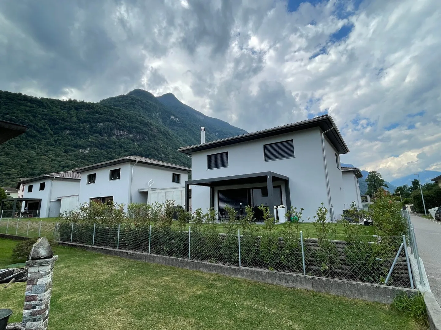 Letztes verfügbares und anpassbares Haus! - Foto 1 von 8