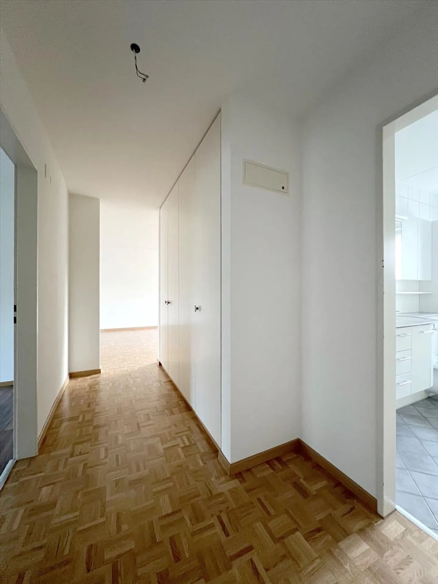 Cozy and centrally located apartment with a view! - Photo 1 of 7