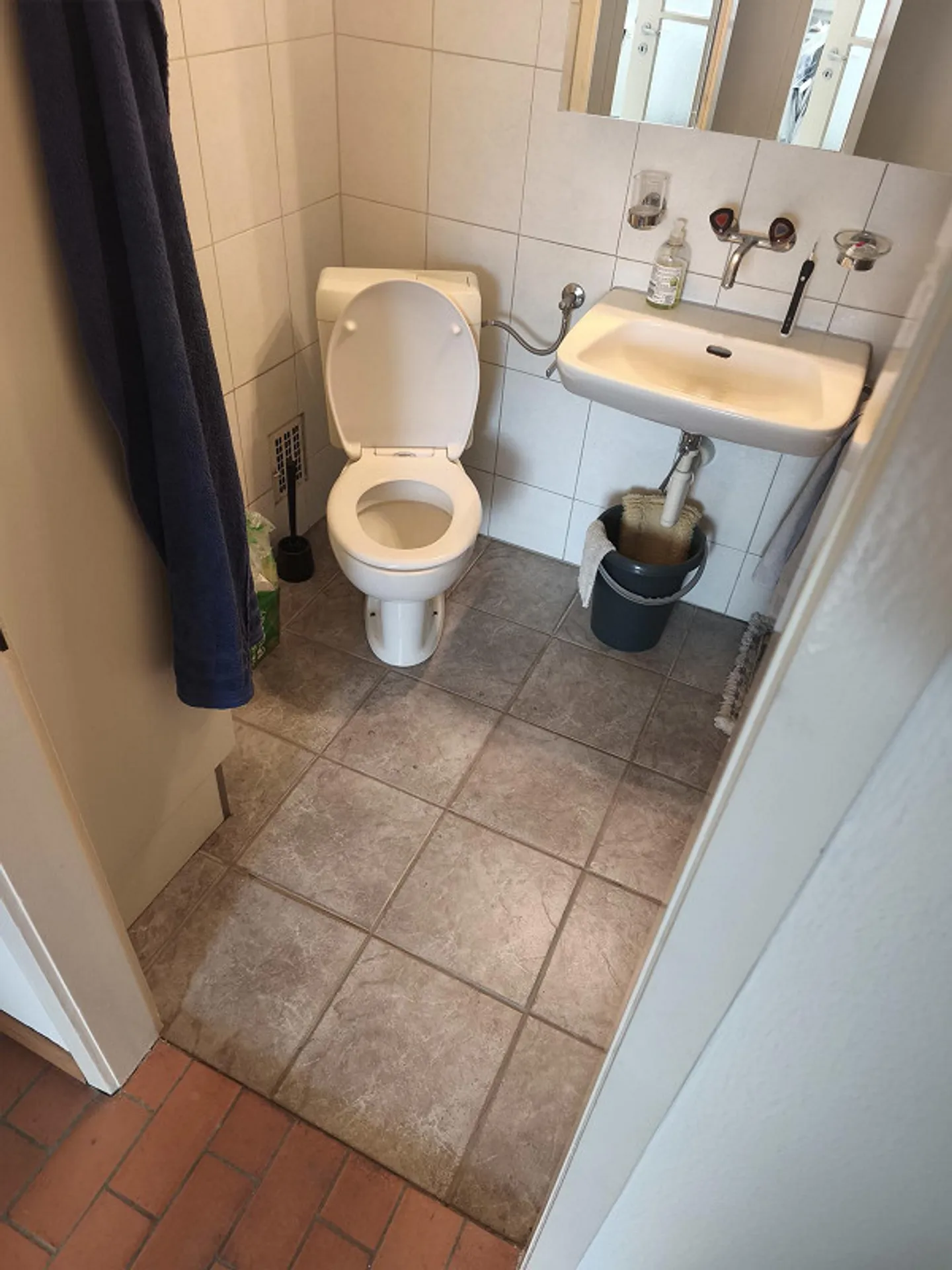 Charmante 2.5 Zimmerwohnung - Foto 6 von 6