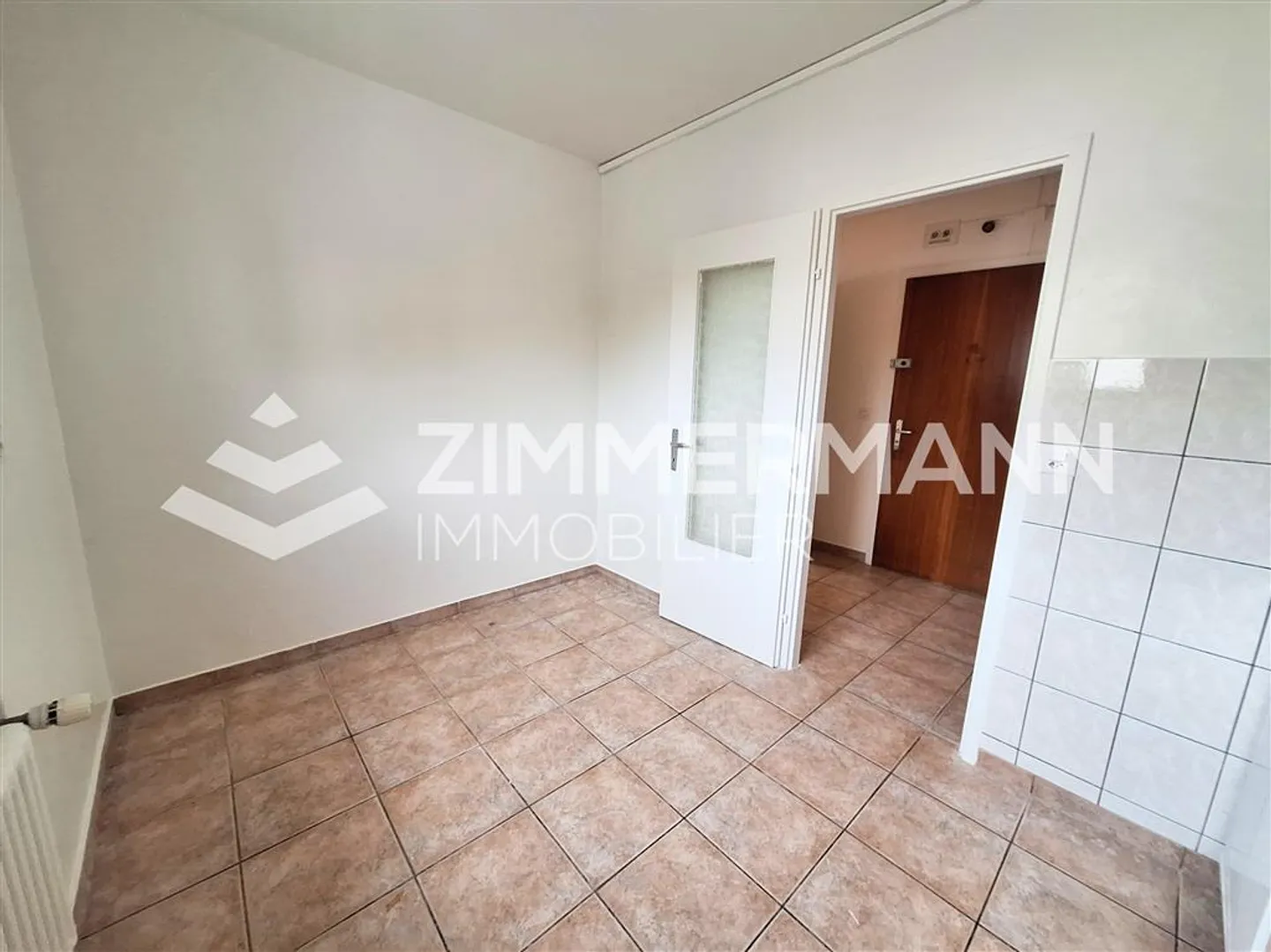 Apartment, 4, 75 - Photo 4 of 12