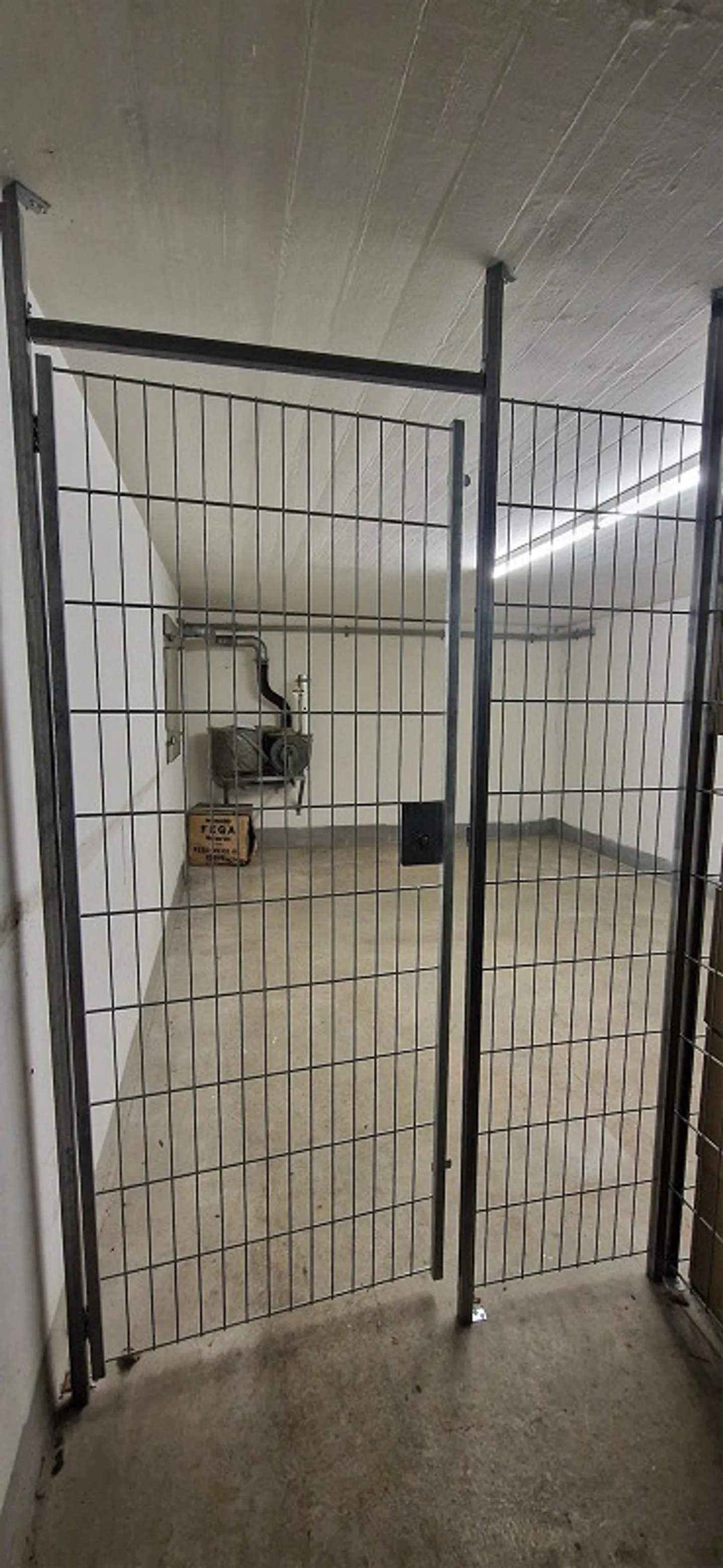 Magazzino in affitto - Foto 1 di 3