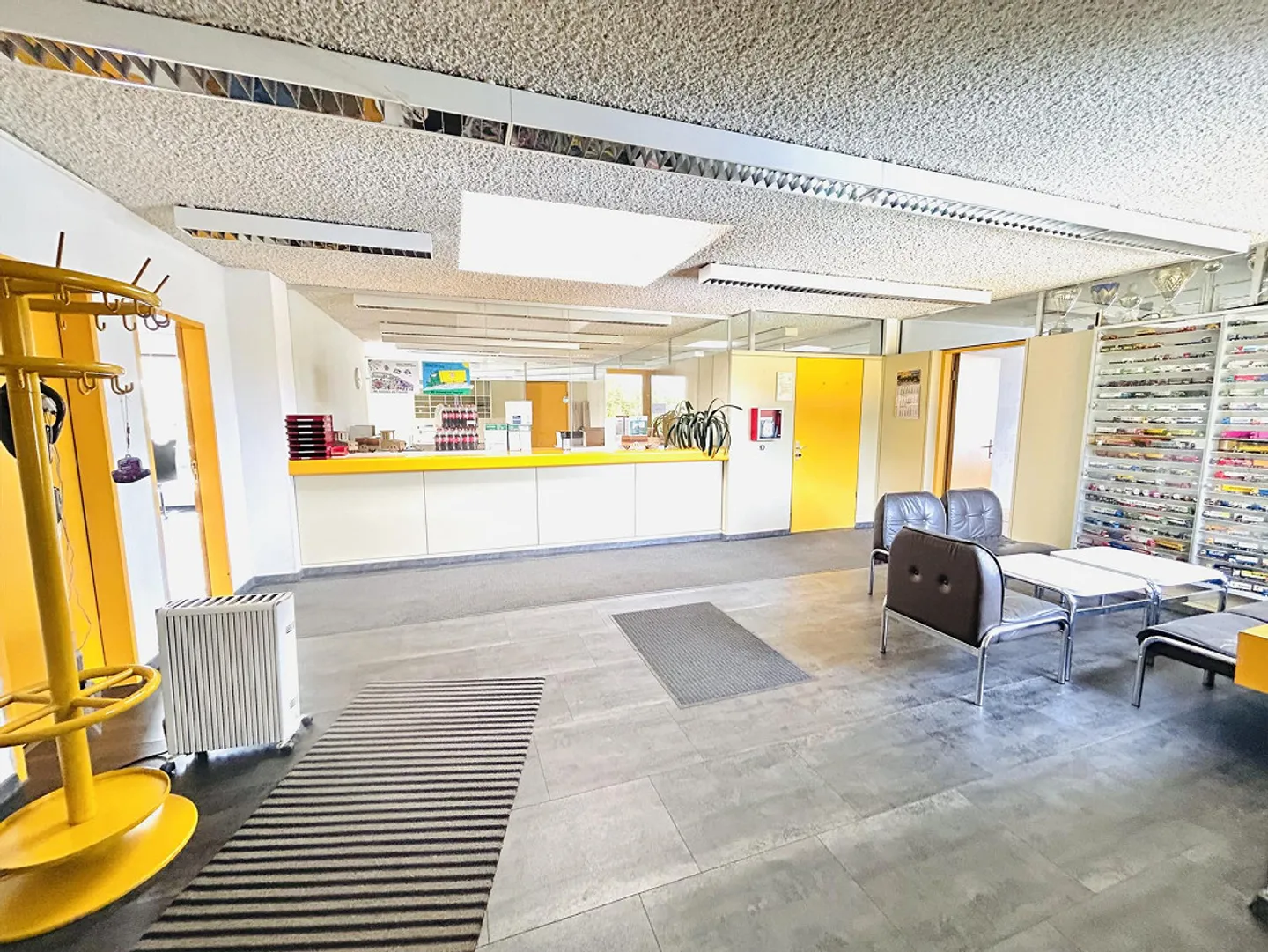 68 m² Office/Commercial Space (First Occupancy) - Photo 2 of 5
