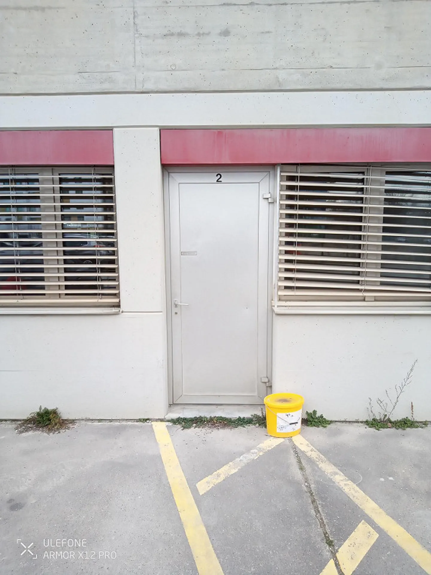 Spazi commerciali versatili per studio, pratica o ufficio disponibili immediatamente - Foto 6 di 8