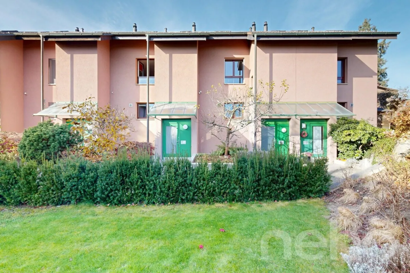 Casa a schiera affascinante con 4,5 stanze e possibilità di espansione - Foto 2 di 12