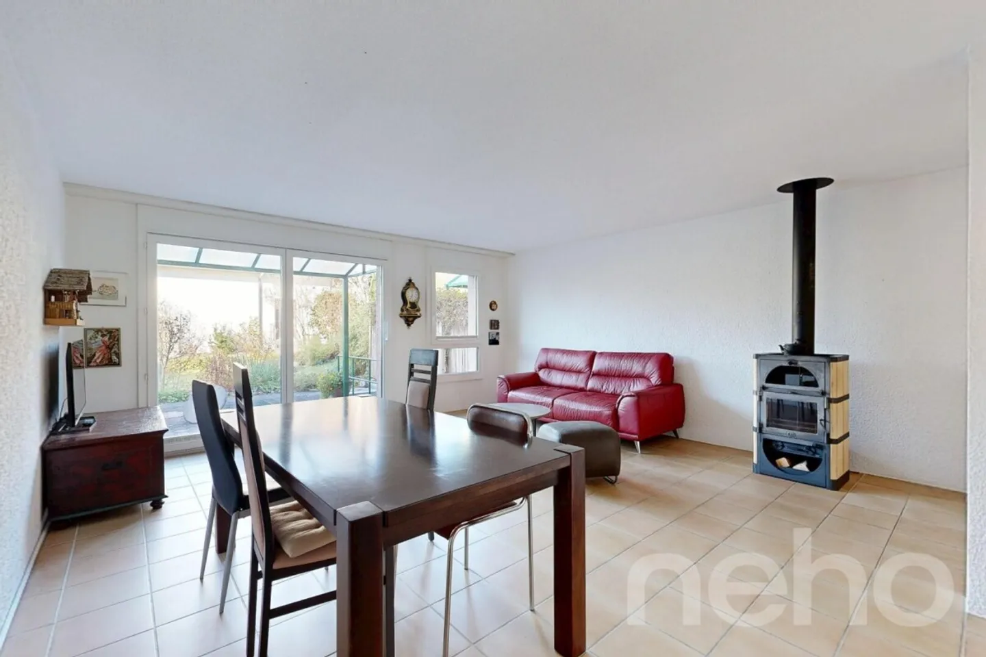 Casa a schiera affascinante con 4,5 stanze e possibilità di espansione - Foto 3 di 12