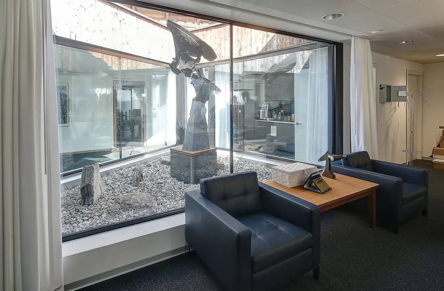 Spazio commerciale e uffici nel centro città - Foto 11 di 13