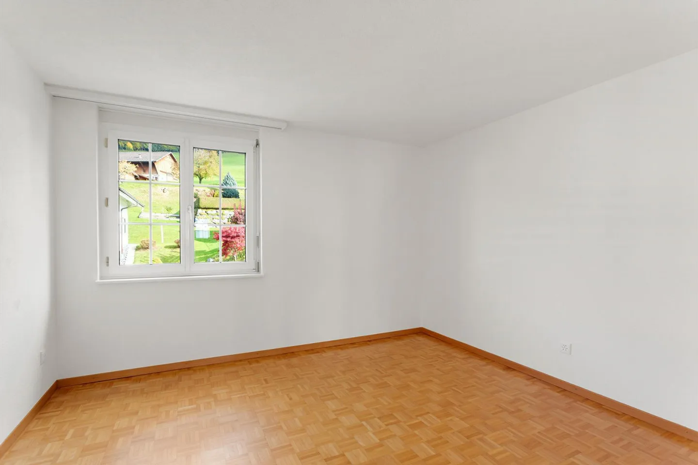 Beautiful, spacious and bright 4.5 room apartment with a wide view - Photo 8 of 30