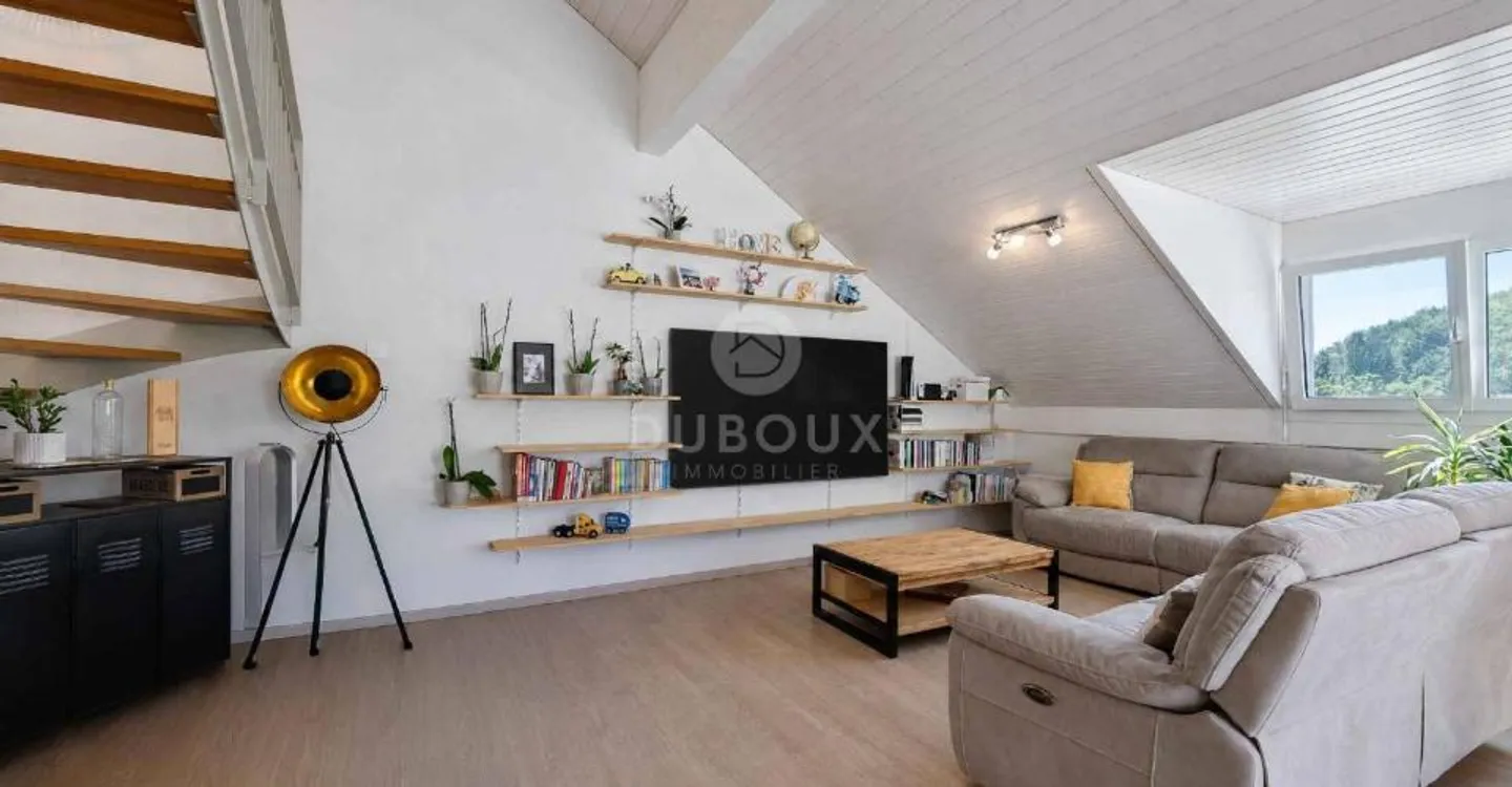 DUPLEX HELLE WOHNUNG IN GRÜNER UMGEBUNG - Foto 4 von 12