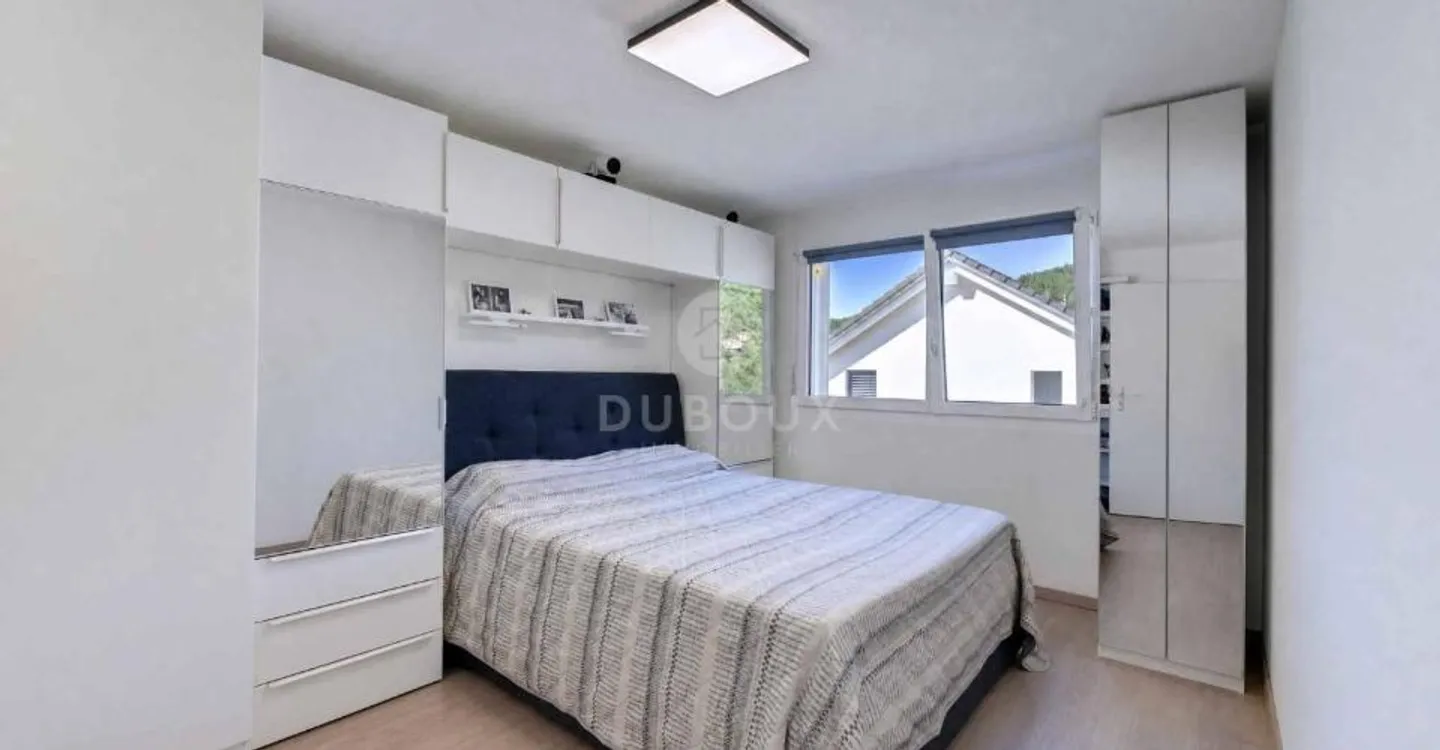 DUPLEX HELLE WOHNUNG IN GRÜNER UMGEBUNG - Foto 6 von 12