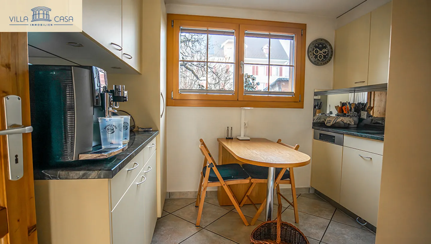 Attractive Corner House with Separate Garden on 495 m² Plot - Photo 7 of 25