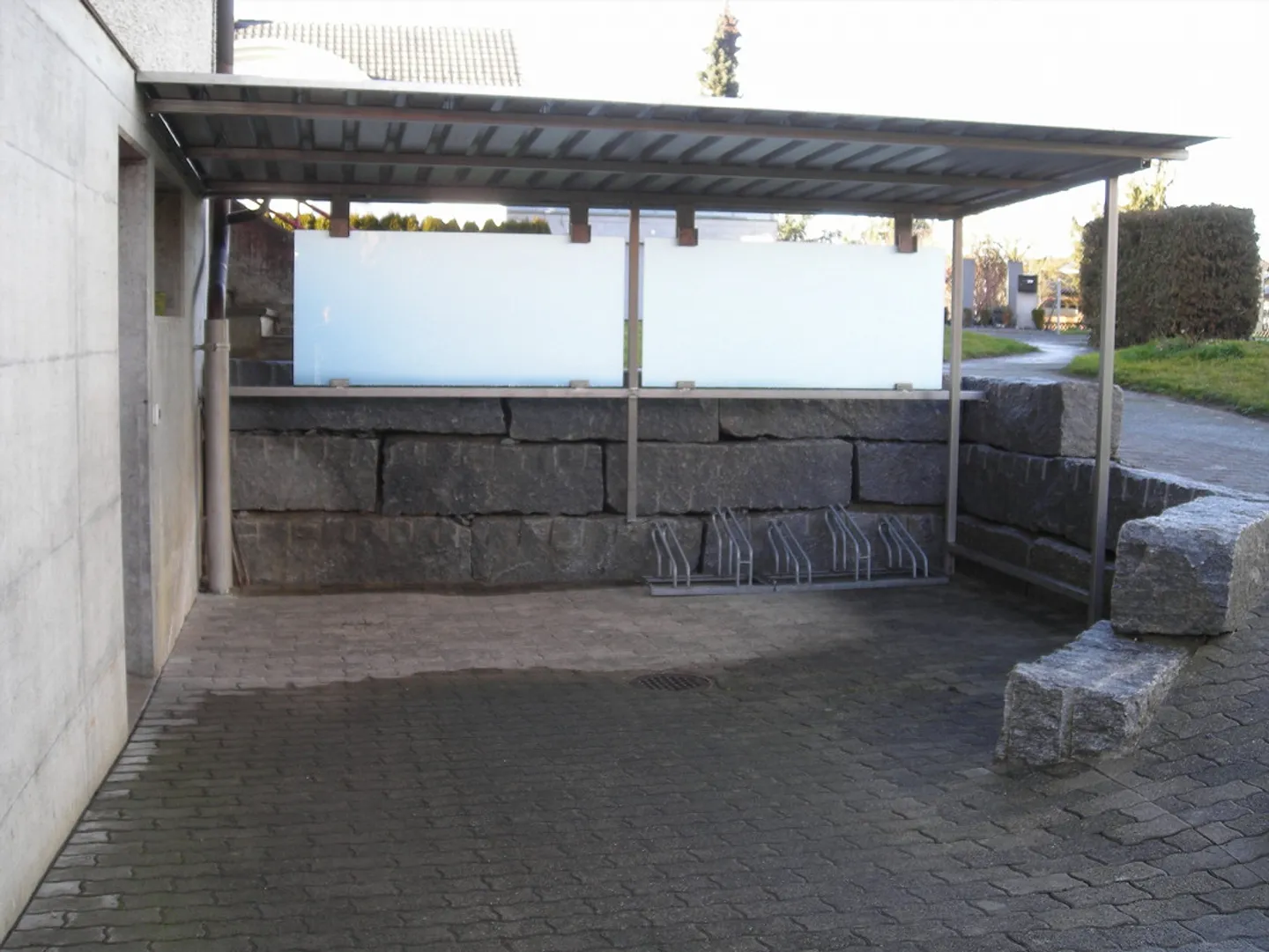 Schöne, helle 3.5 - Zimmerwohnung in kleinem MFH - Foto 6 von 14