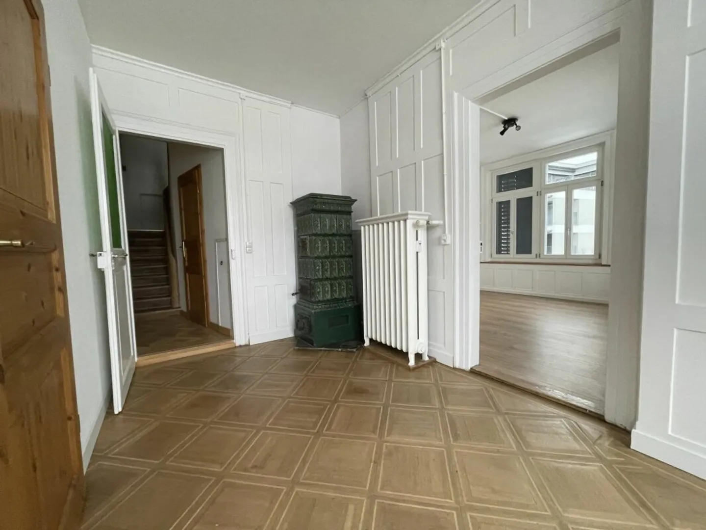 Maison jumelée de 7,5 pièces à louer - Photo 5 sur 13