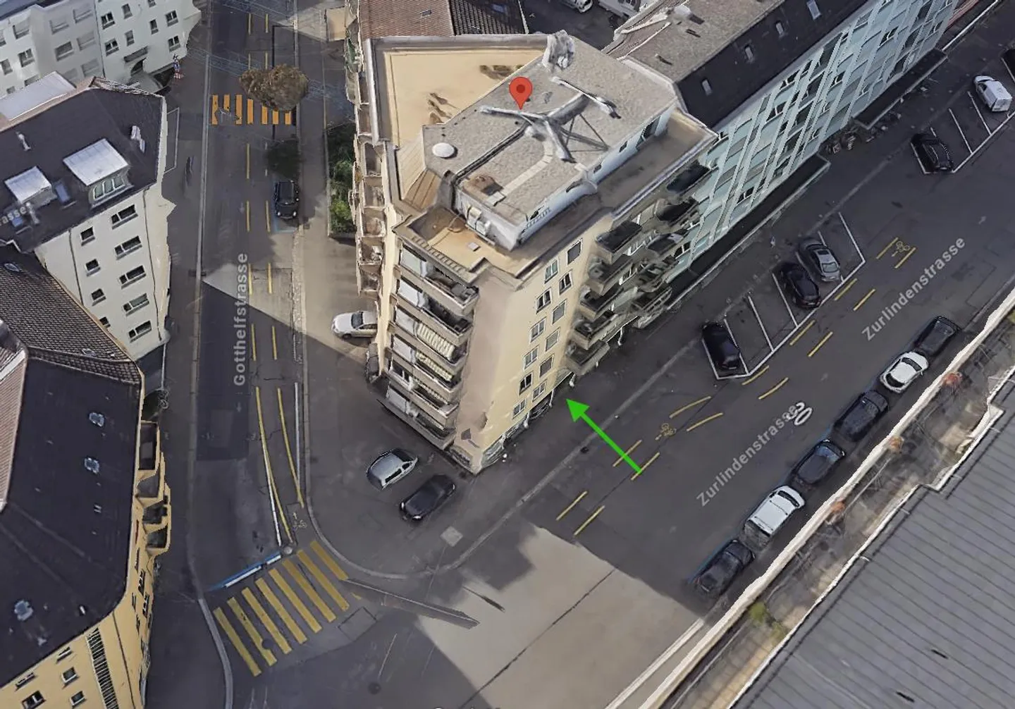 Double parking space for rent - central & protected! - Photo 2 of 2