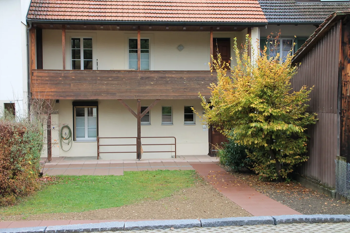 Gemütliches Wohnen im 2 Familienhaus - Foto 1 von 19