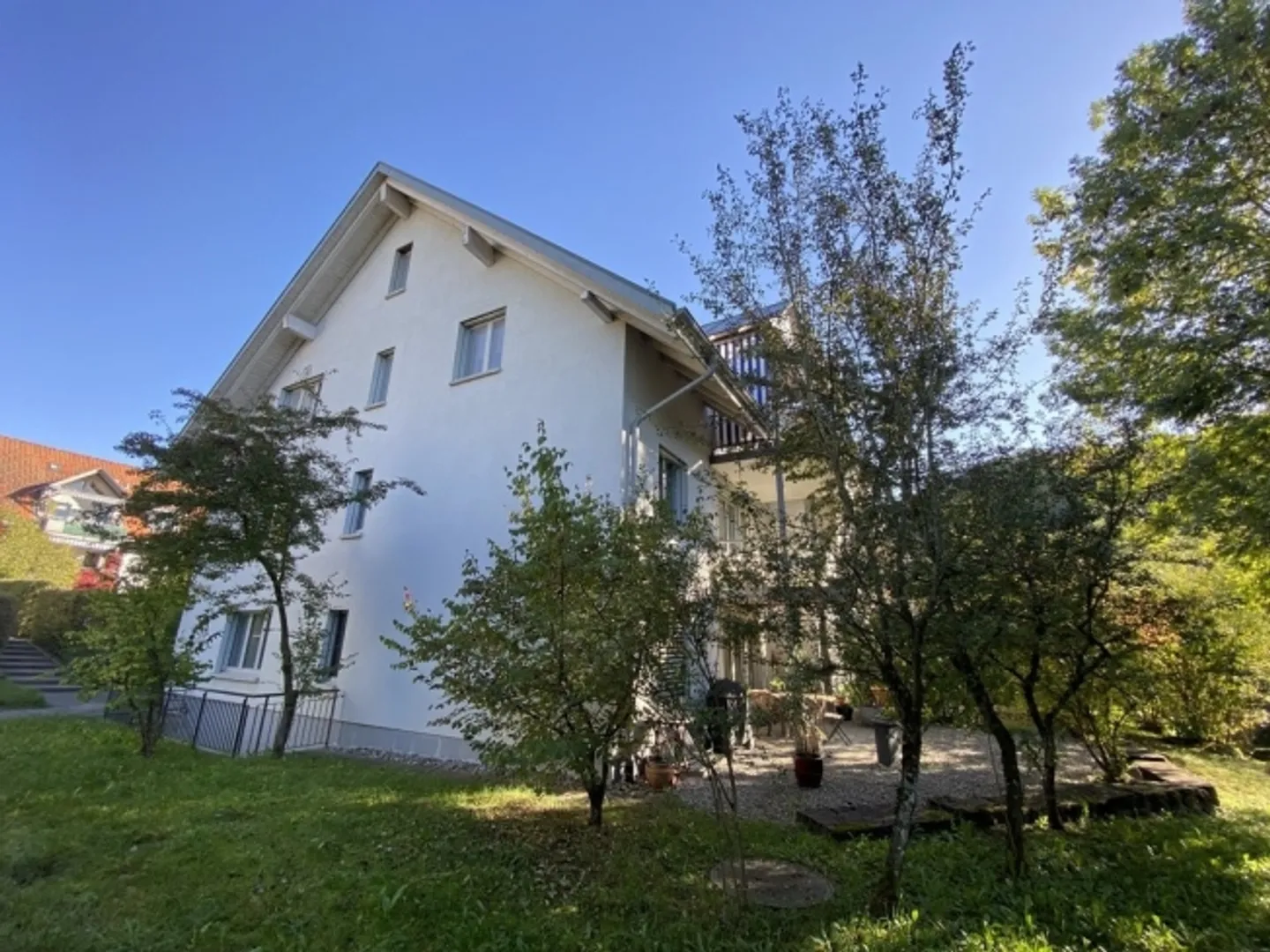 «Ruhige Wohnung im Grünen!» - Foto 1 von 7