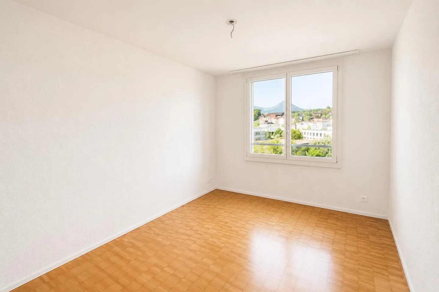 Appartement familial très central et calme avec grand jardin - Photo 5 sur 8