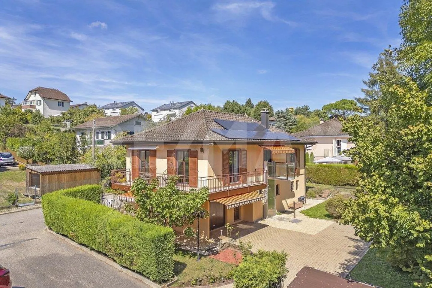 Villa Charmante avec Studio Indépendant - Photo 1 sur 12