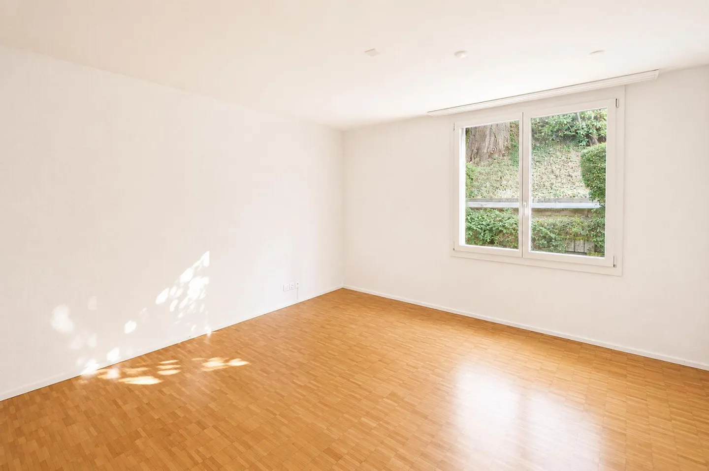 Appartement familial très central et calme avec grand jardin - Photo 6 sur 8