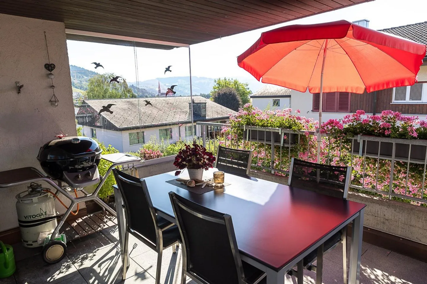 Appartement 4,5 pièces avec salle de loisirs dans un quartier adapté aux enfants - Photo 3 sur 8