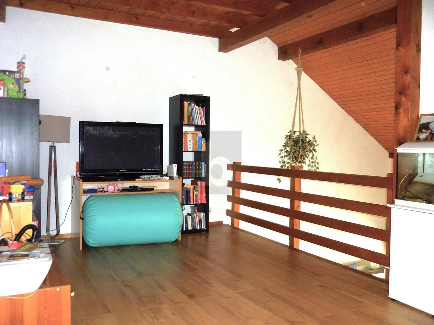 TRIPLEX SPAZIOSO, TRANQUILLO, DISPONIBILITÀ DA CONCORDARE - Foto 4 di 6