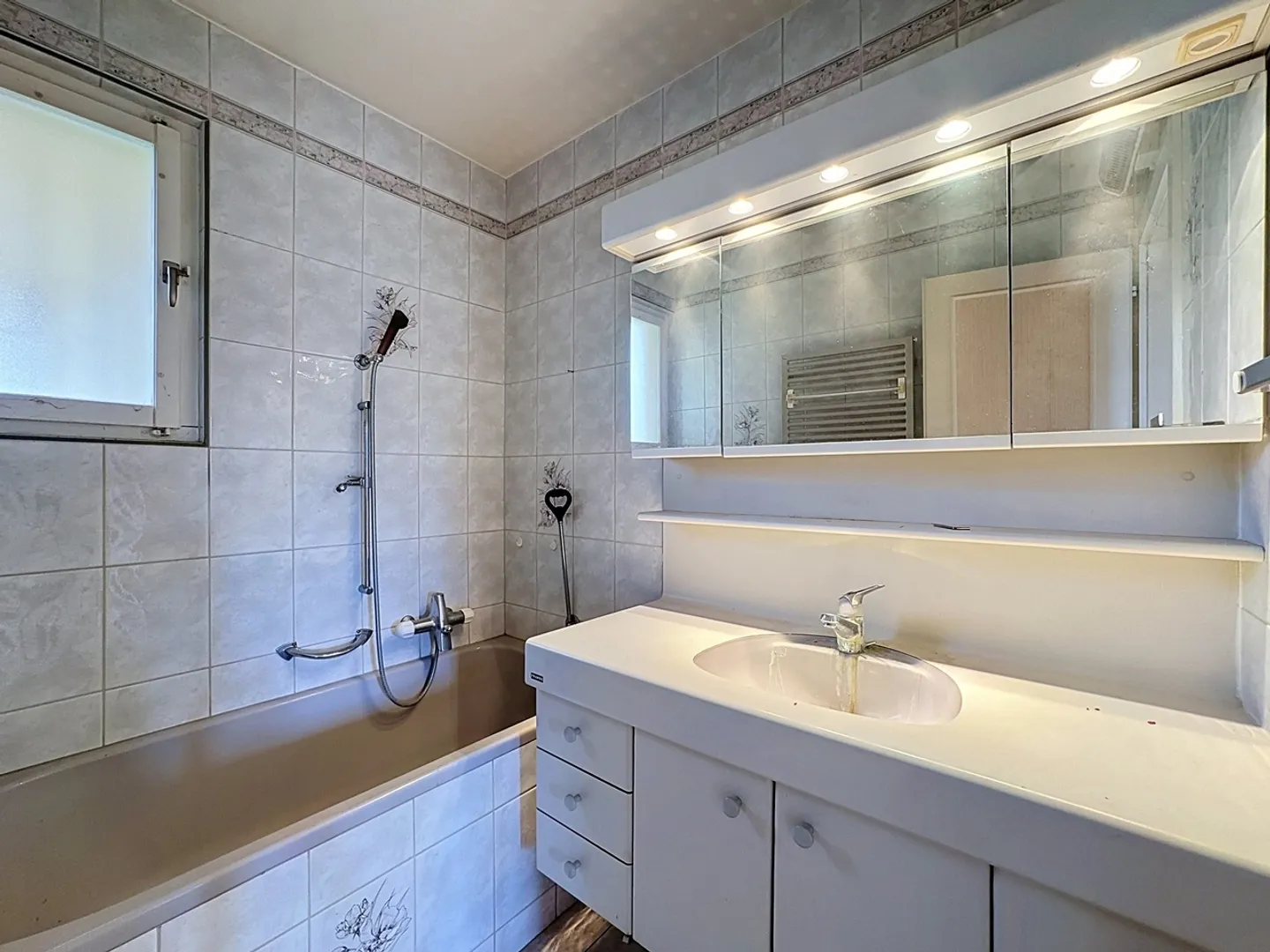 Appartement Duplex à Rénover - Photo 6 sur 8