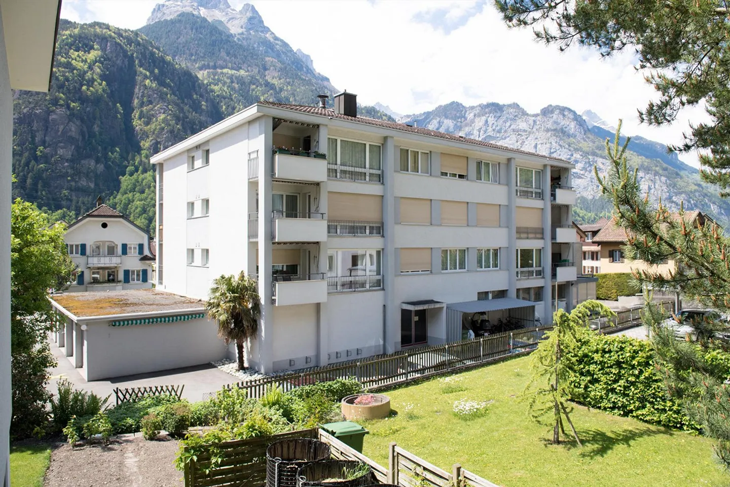 Appartement calme récemment rénové de 3,5 pièces à Erstfeld - Photo 1 sur 7