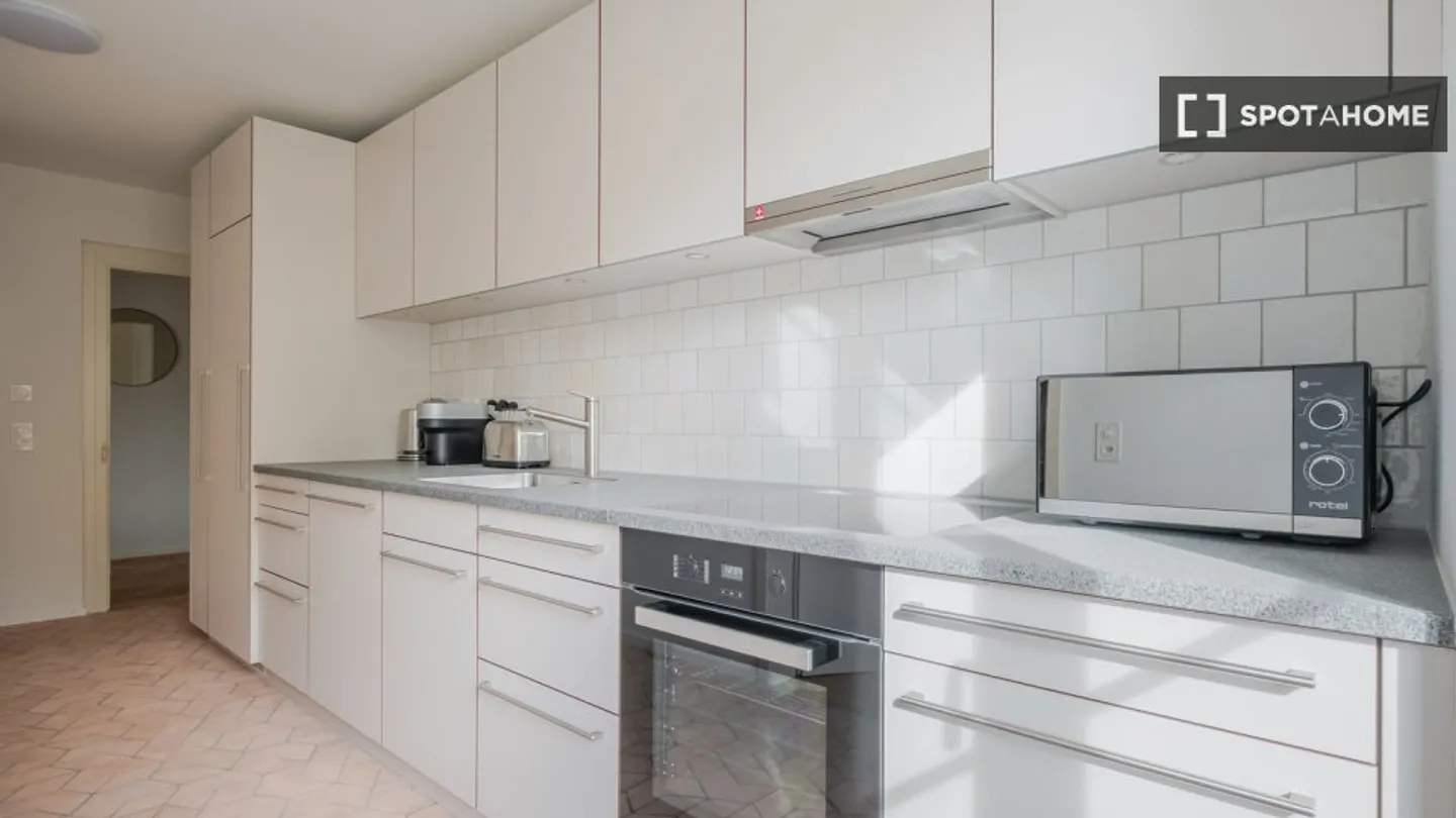 Apartment for rent - Photo 8 of 18