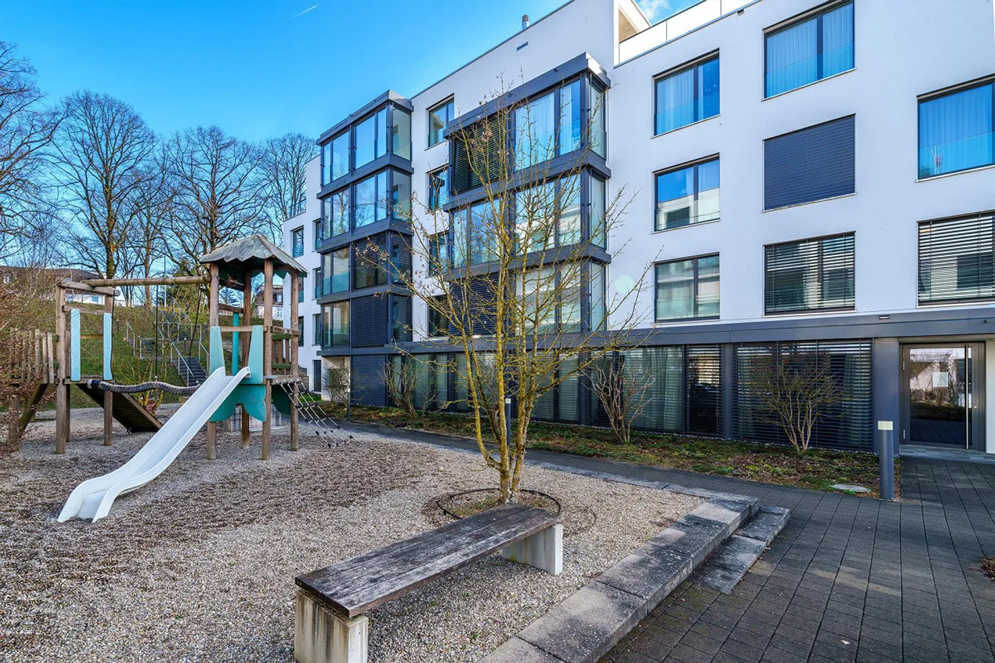 Modernes Apartment mit Minergie-Standard - Foto 1 von 14