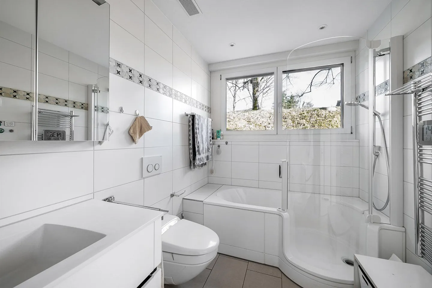 Modernes Apartment mit Minergie-Standard - Foto 5 von 14