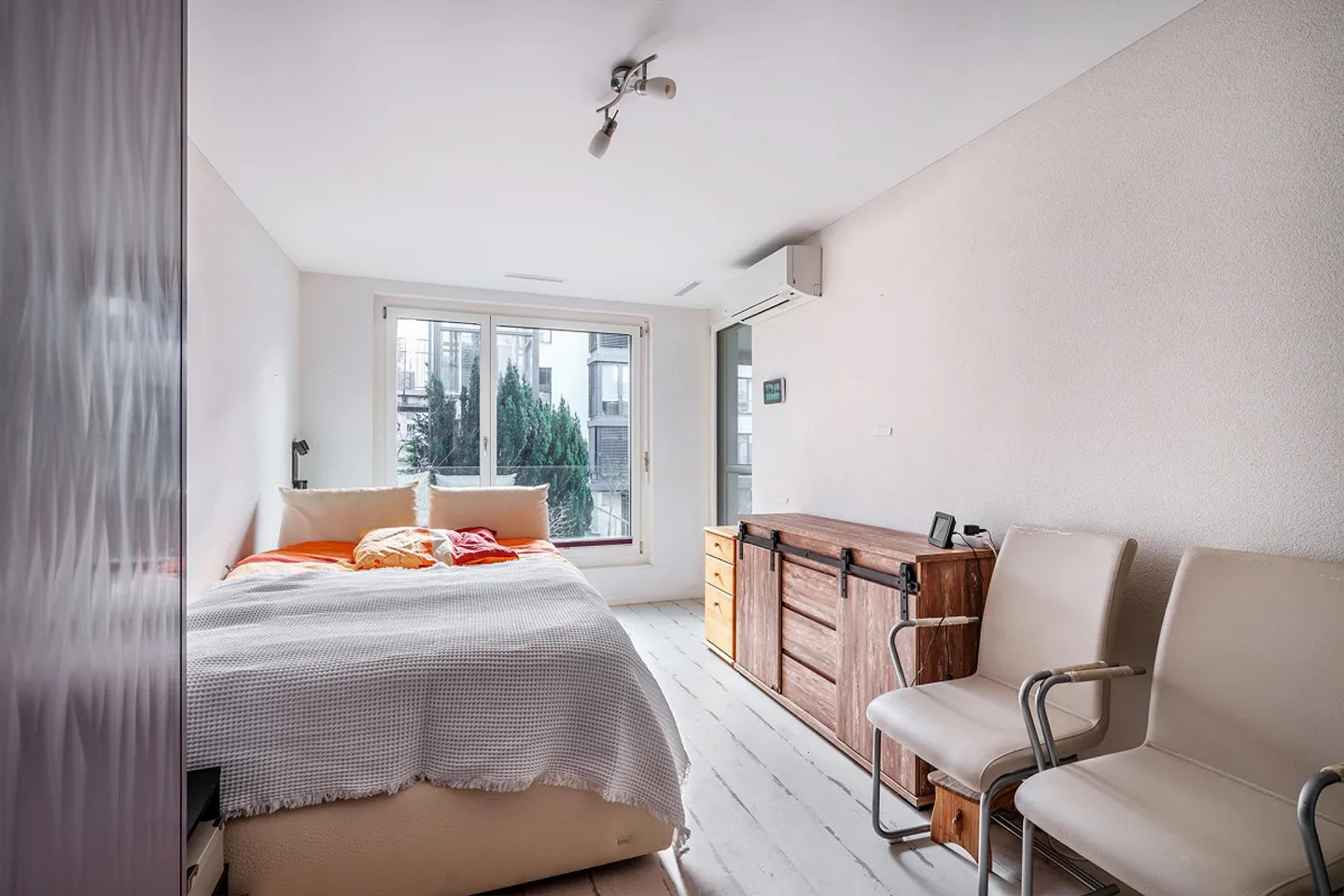 Modernes Apartment mit Minergie-Standard - Foto 6 von 14