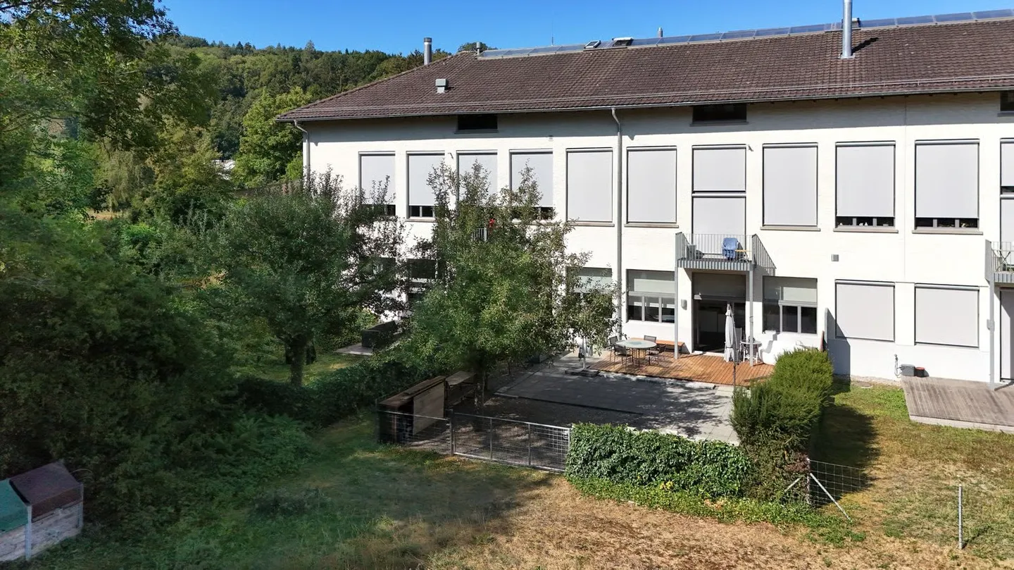Exklusiver Loft-Traum im Walzmühle-Areal: 3.1 m Raumhöhe, Luxus-Küche & 130 m² Privatgarten - Foto 20 von 25