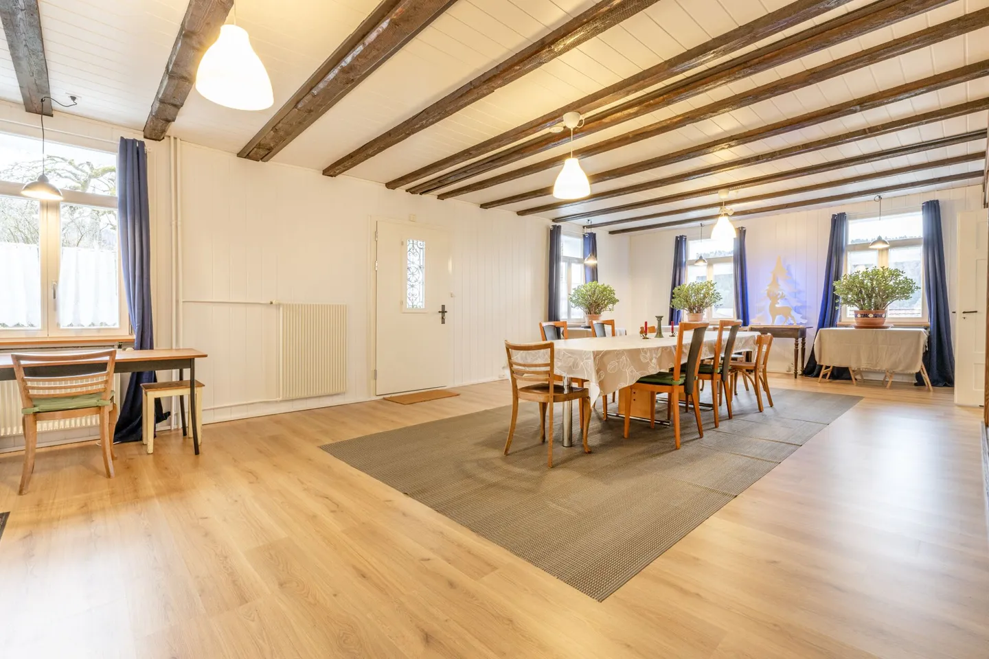 Historic Gem: 7-Room Detached House with Versatile Space - Photo 14 of 41