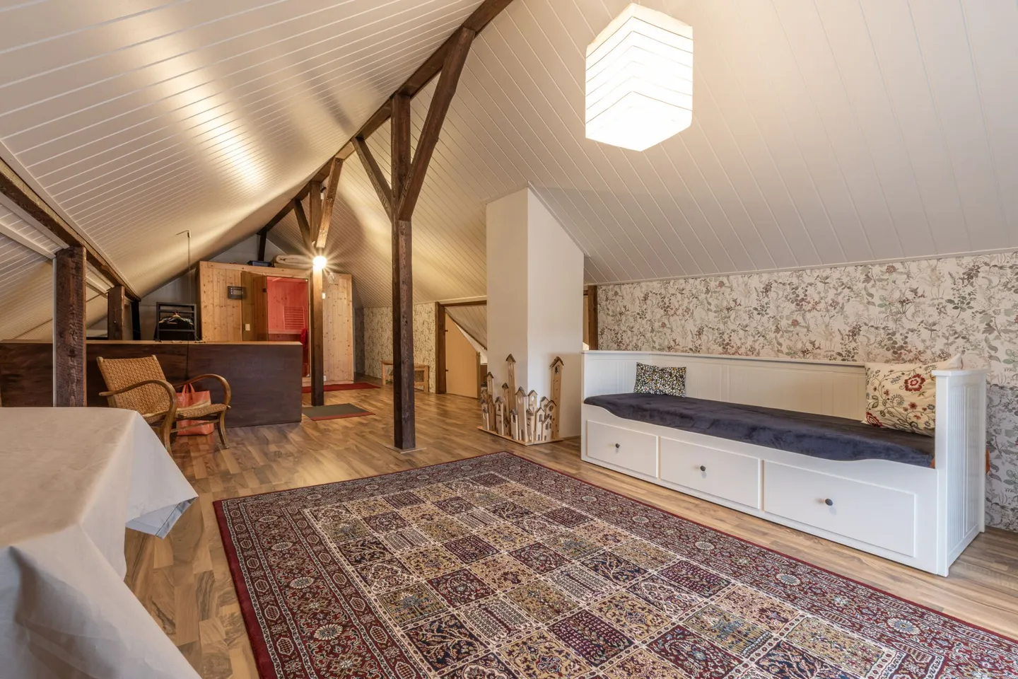 Historic Gem: 7-Room Detached House with Versatile Space - Photo 32 of 41