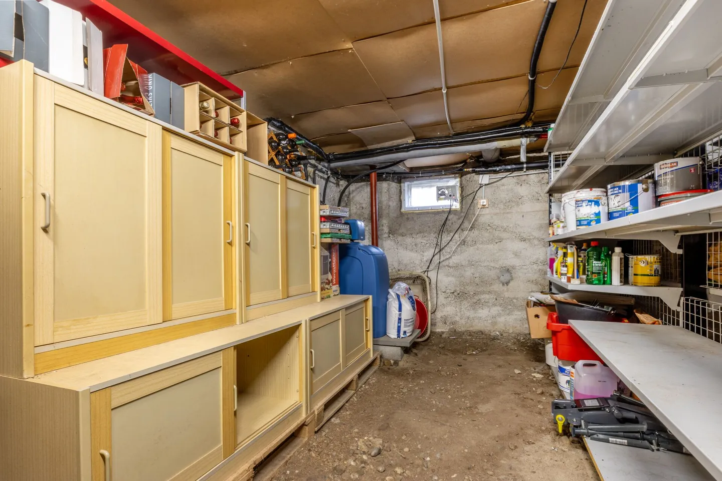 Historic Gem: 7-Room Detached House with Versatile Space - Photo 36 of 41