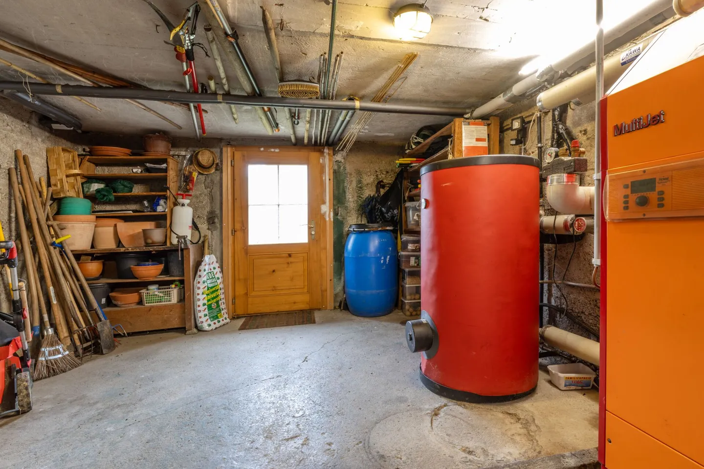 Historic Gem: 7-Room Detached House with Versatile Space - Photo 39 of 41